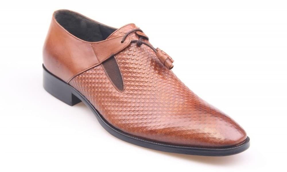 Tan Enamel Classic Men's Shoes