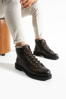 SHOEMAKER El Yapımı Siyah Kürklü Outdoor Erkek Çizme Bot | Kışlık ve Suya Dayanıklı E-220KHV