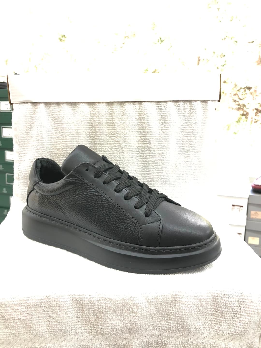 SHOEMAKER Sneakers SYH
