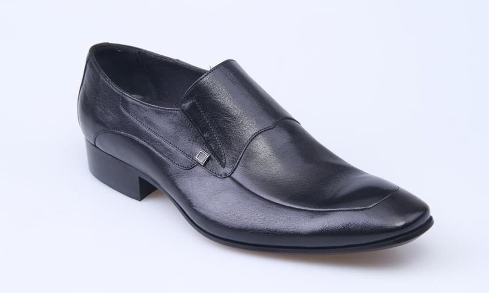 Black Buffalo Classic Men's Shoes